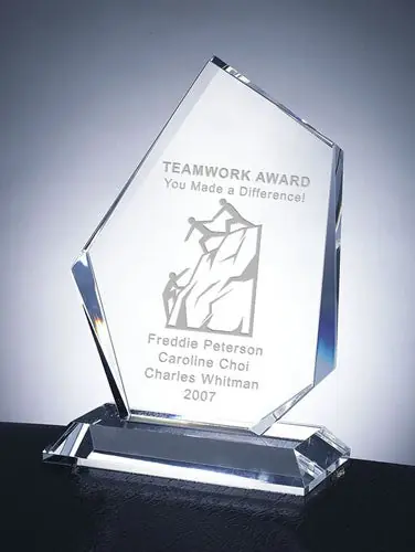 Prestige Summit Optical Crystal Award - Medium