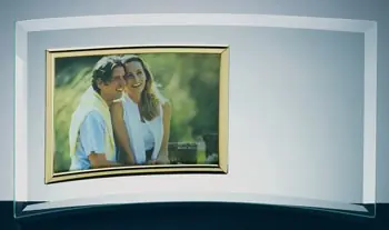Horizontal Curved Jade Glass Photo Frame (Photo size 7" x 5")