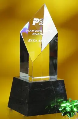 Vertex Optical Crystal Award - Medium